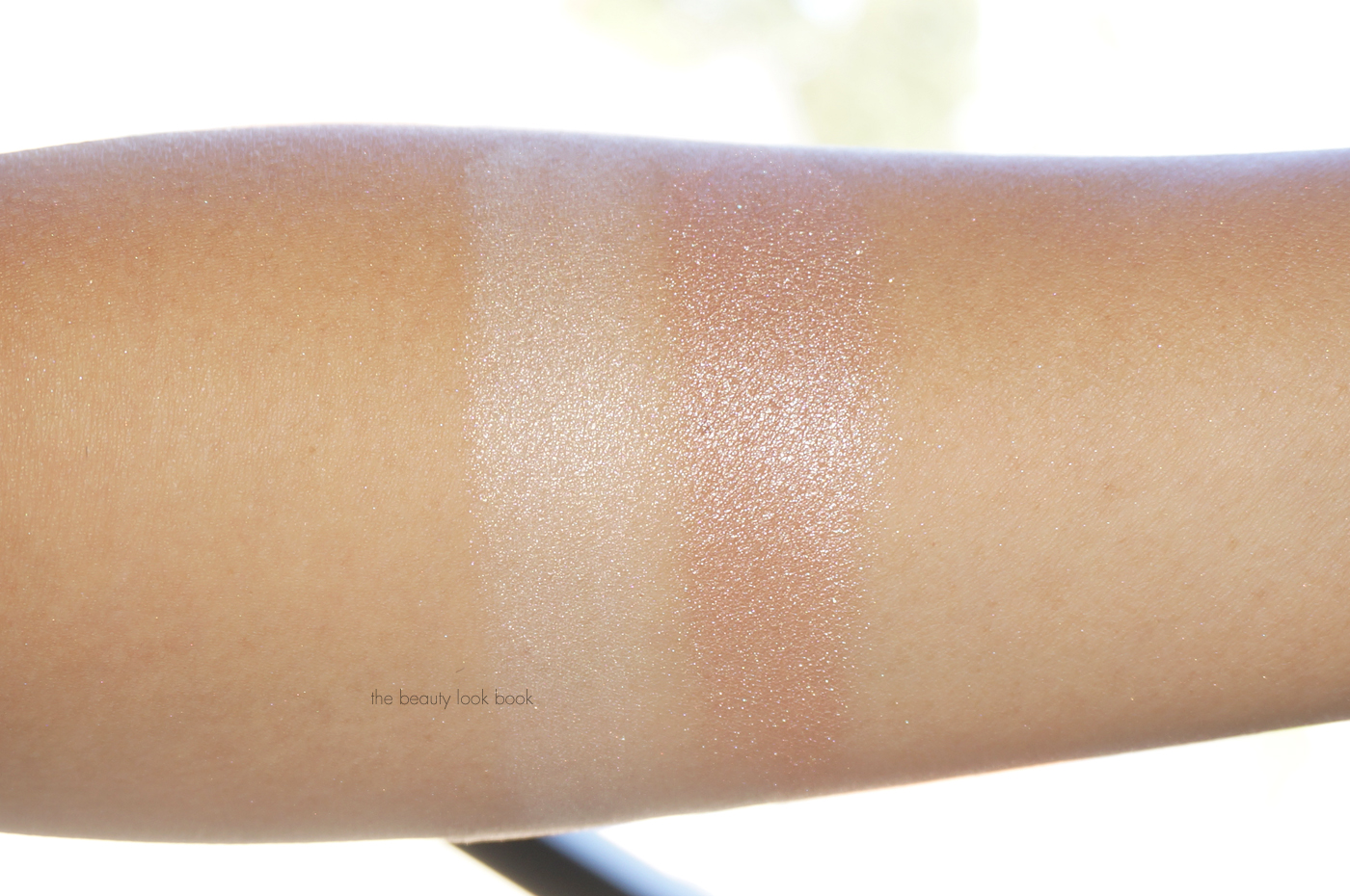 Arriba 91+ imagen tom ford skin illuminating powder duo incandescent